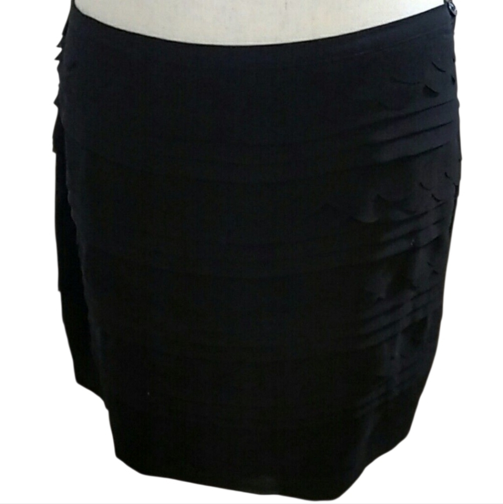Studio M Black Mini Skirt With Scalloped Ruffle Detail Size M